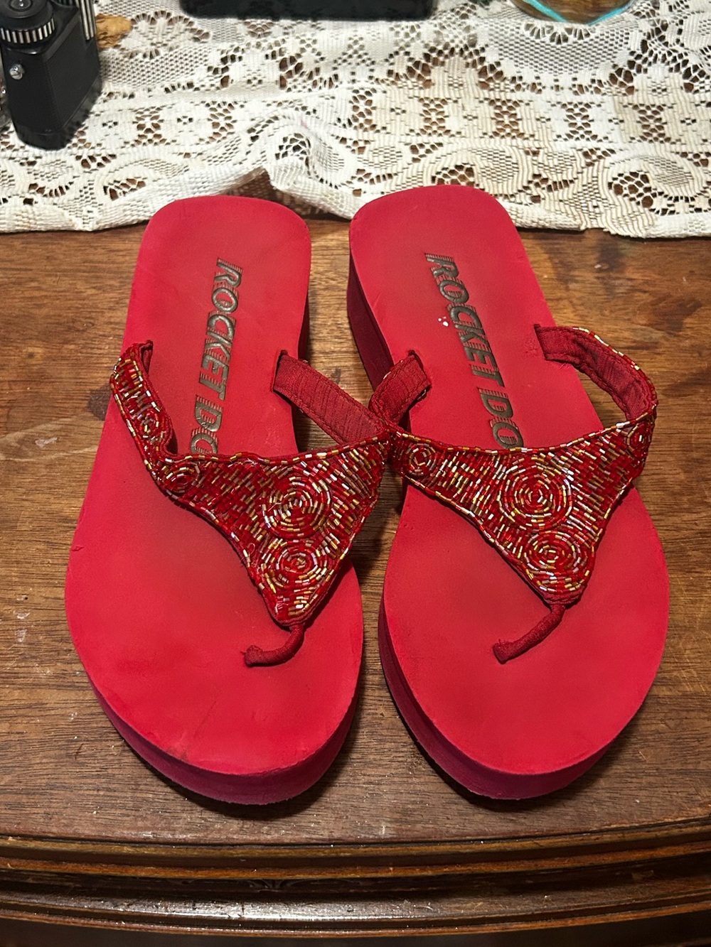 Rocket Dog Red Beaded Thong Sandals!